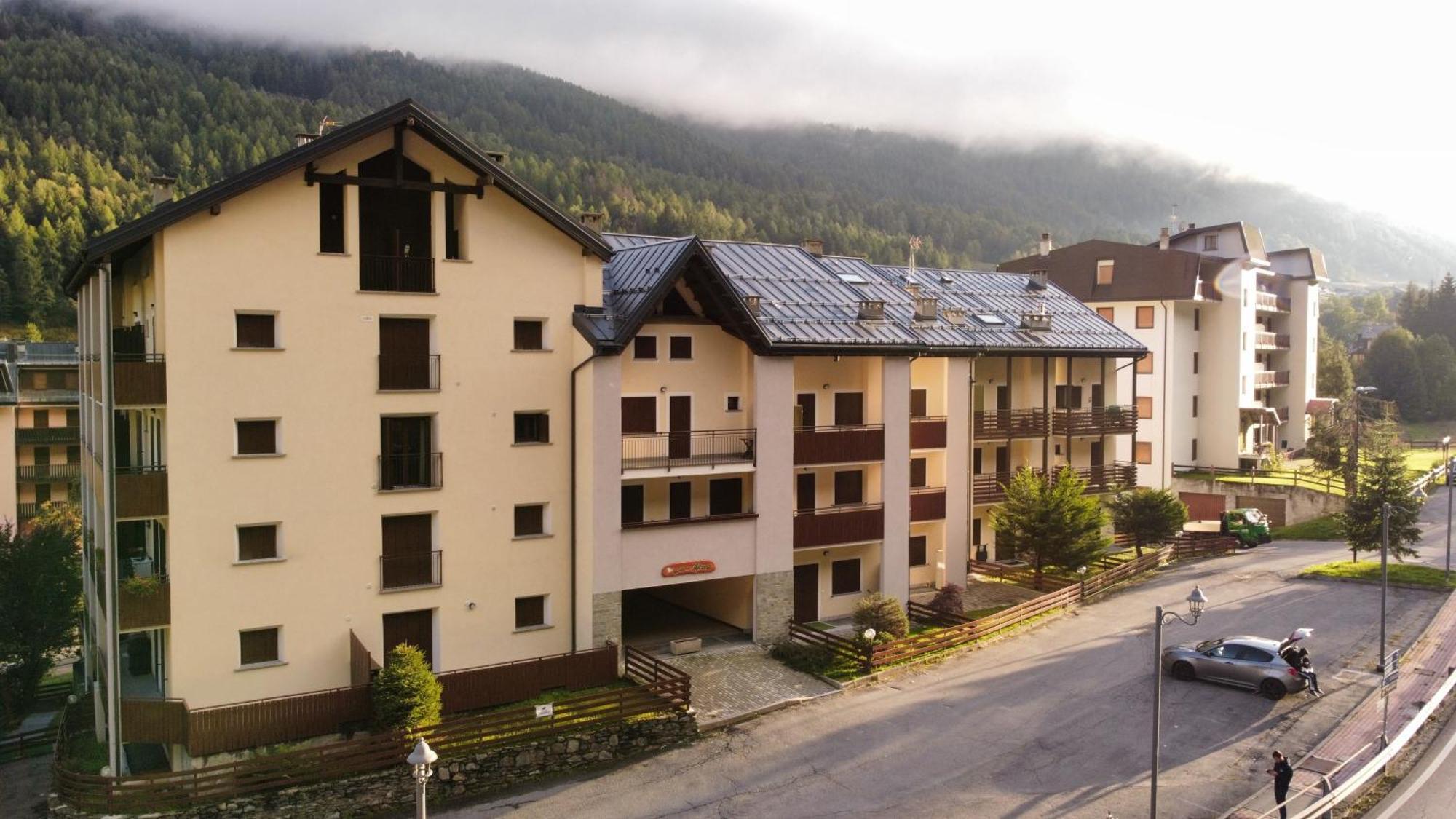 Aprica , Lusso A 300M Dalle Piste Da Sci, Garage Privato E Deposito Sci Gratuito Le Bratte Eksteriør bilde